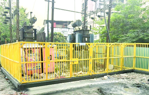 महावितरणचा ‘स्मार्ट’ सुरक्षेवर भर: वितरण रोहित्रांना ‘एफआरपी’चे अभेद्य सुरक्षा कुंपण