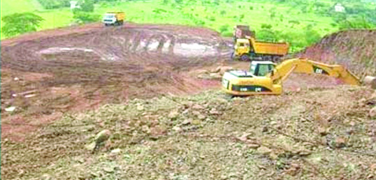 भंडारा तालुक्यात मुरूम तस्करी जोमात