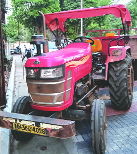 लाखनीत तहसील कार्यालया समोरूनच खुलेआम केली जाते रेतीची वाहतूक