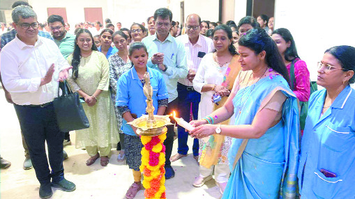 आरोग्य महोत्सवाच्या प्रथम दिनी ७०० रुग्णांनी घेतला लाभ